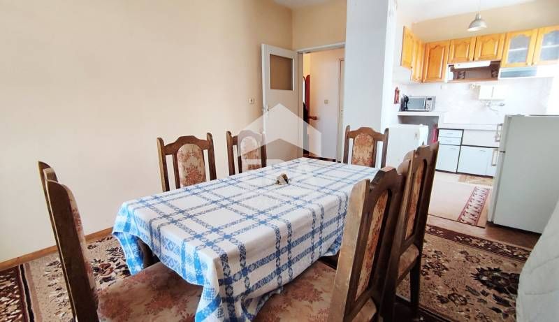 Четиристаен апартамент в гр. Петрич