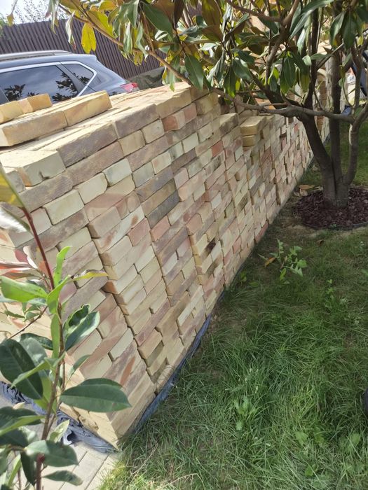 Vand caramida 500 bucati
