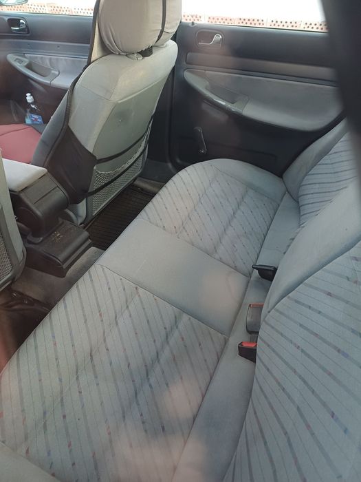 Vând Audi A4 B5 benzină