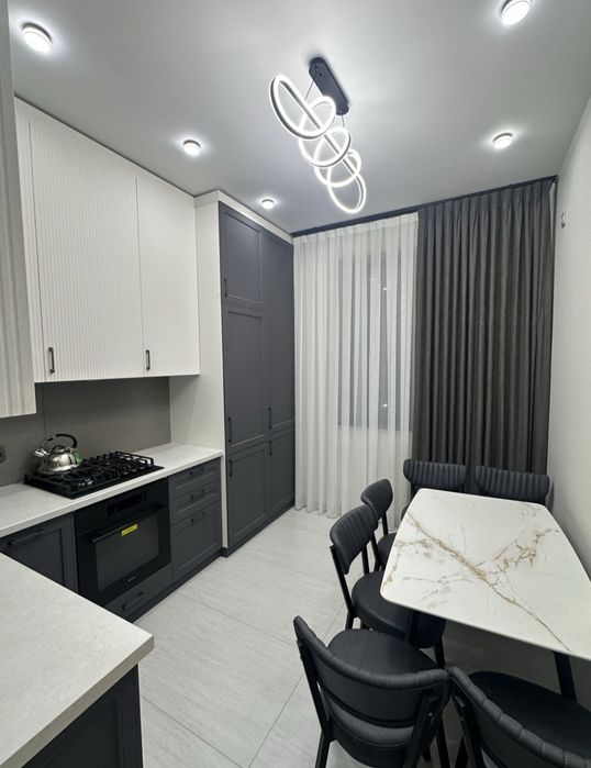 Arenda kvartira Mirzo Ulugʻbek Eco bazar Navastroyka dom 2 xona 3- eta