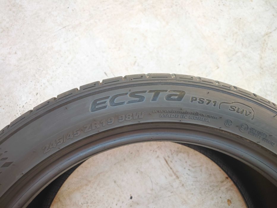 Anvelope 245/45/19 dot 48/2022 vara KUMHO ECSTA PS71 SUV protectie janta