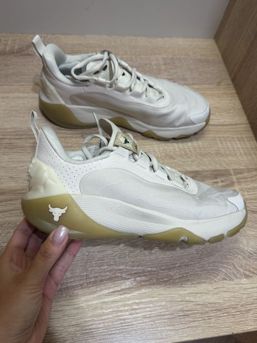 Under armour project rock 39 р (25 см)