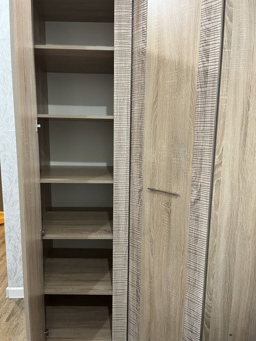 Шкаф в спальню.