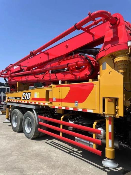 В продаже  автобетонасосы SANY