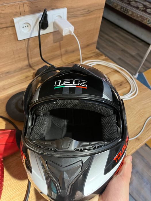 Шлем размер м вроде