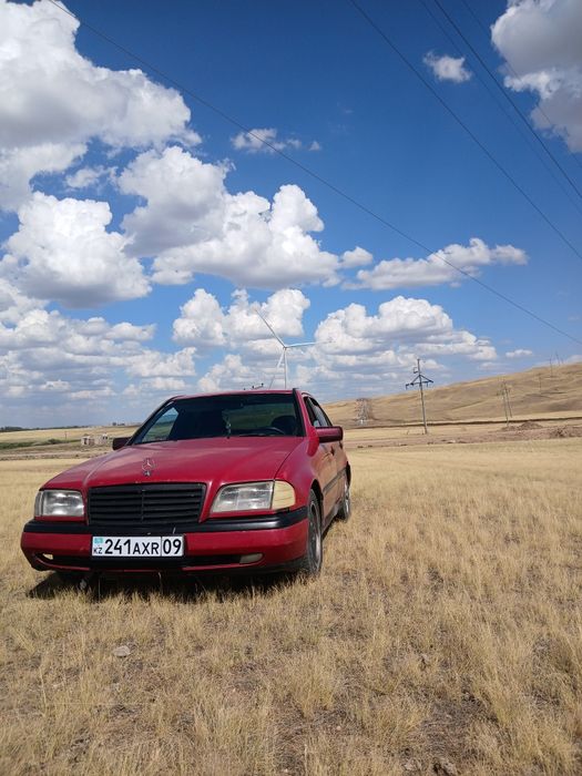 Mercedes-benz w202