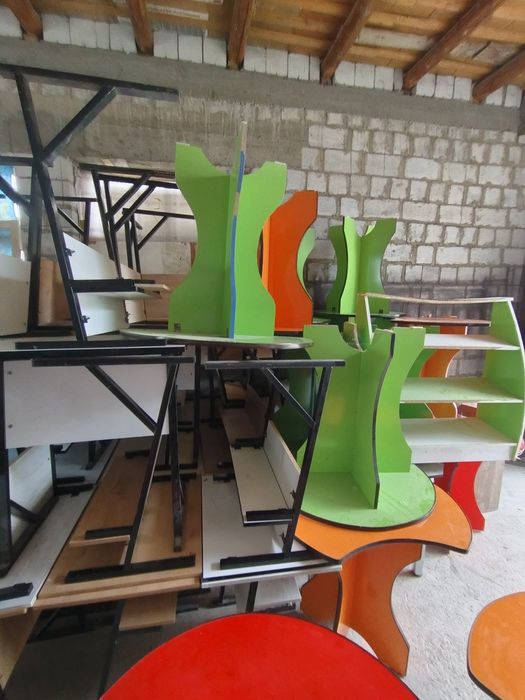 Srochna Sotiladi stol stul parta eshik