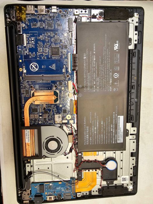 Laptop Toshiba Dynabook Satellite Pro C50-H-11B, Procesor Intel Core i3 (Gen 10), Defect (Nu afișează imagine), Baterie Bună, Display OK