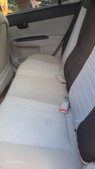 Vând Hyundai Accent 2000 Euro