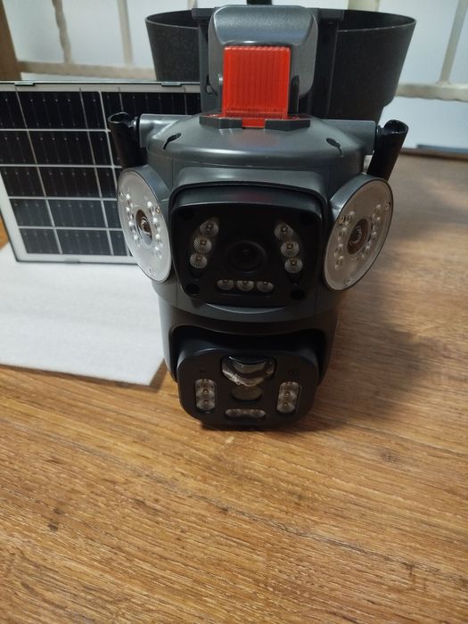 2 camere cu panou solar