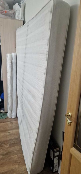 Матрац 160*200, Б/У бесплатно