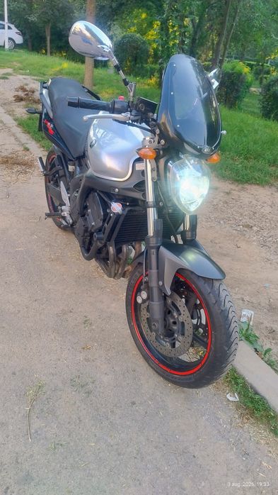 Vând Yamaha FZ6-S2 / 2008