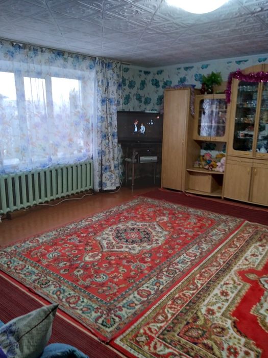 Продам большой добротный дом