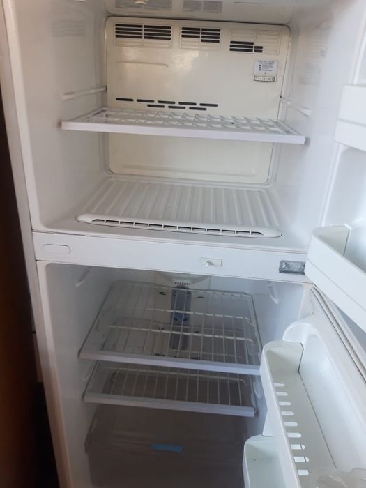 Продам холодильник б/у