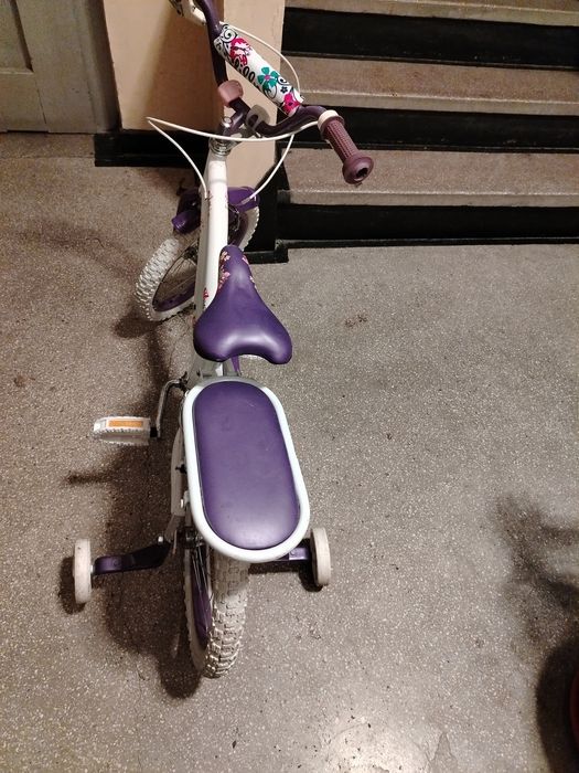 Bicicleta copii cu roti ajutatoare