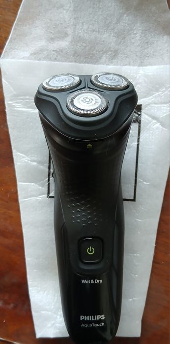 Электробритва Филипс
