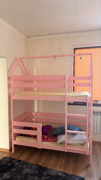 Двухяростная детская кровать