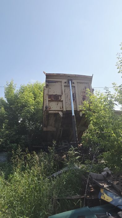 Продам кузов от Маза