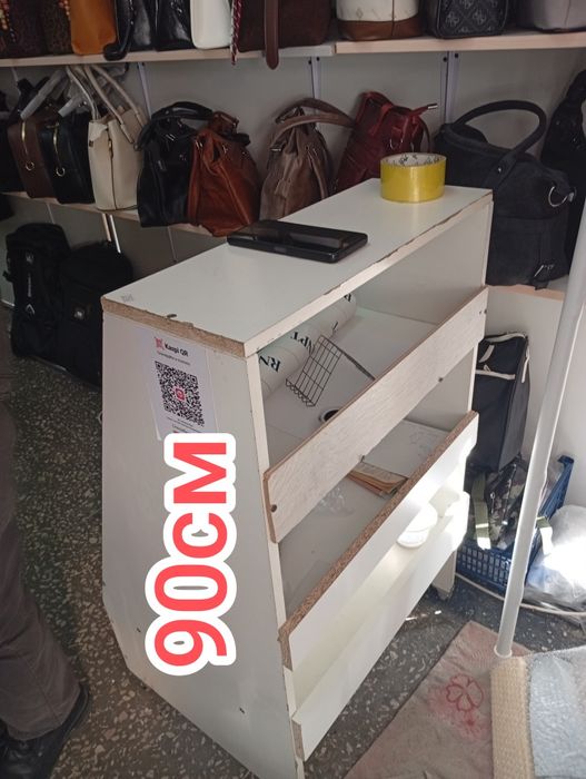 Продам витрину 7500тг удобный размер