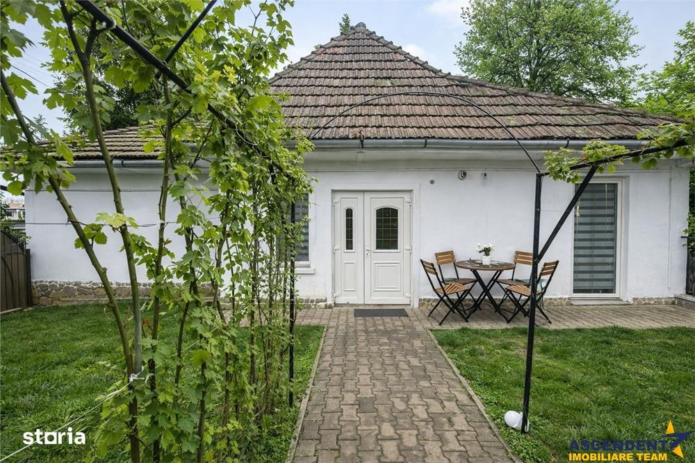 Casa cu 650 mp teren,zona linistita,curte verde,potential extindere,Gh