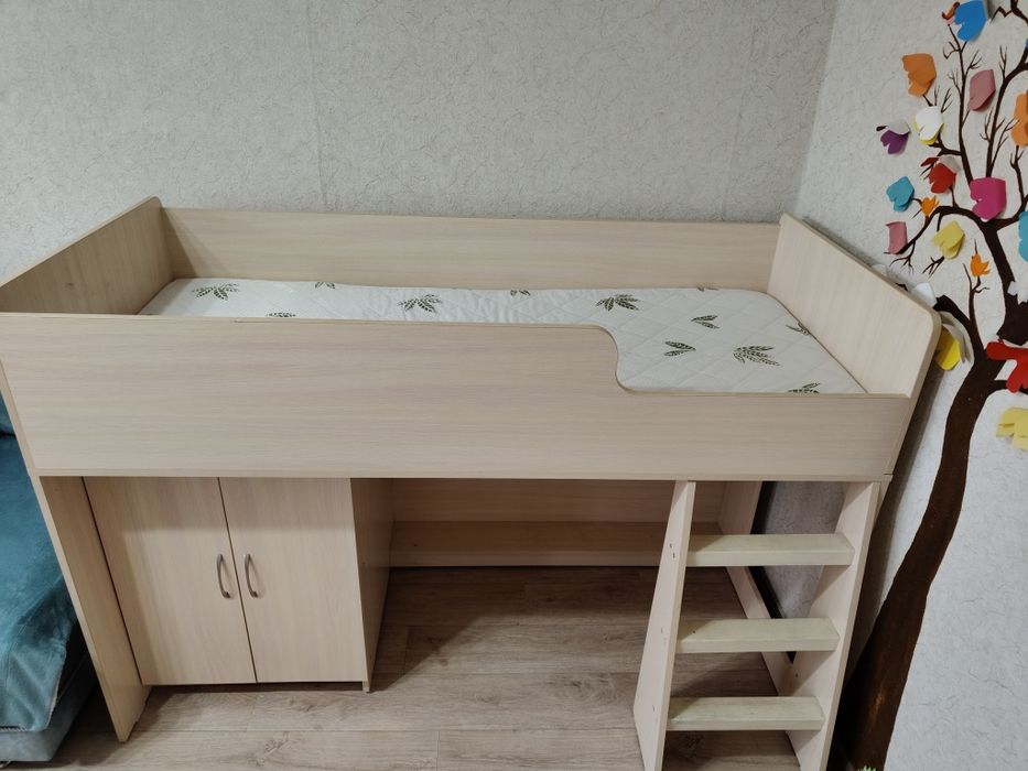 Детская мебель, детская кровать