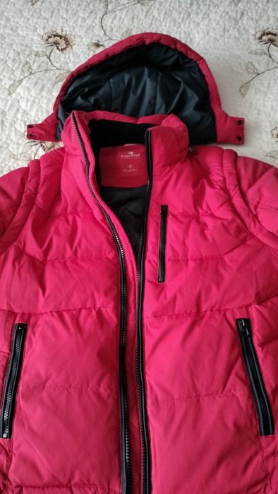 Продам зимнюю куртку