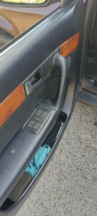 Продам ауди в нормальном