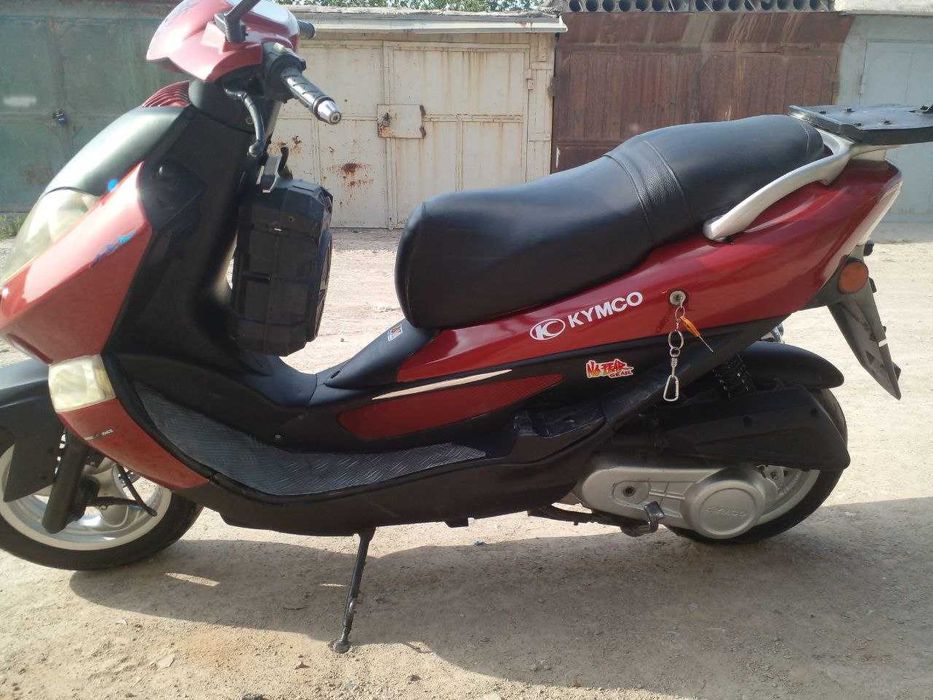 скутер  Kymco bet&win 150 куб