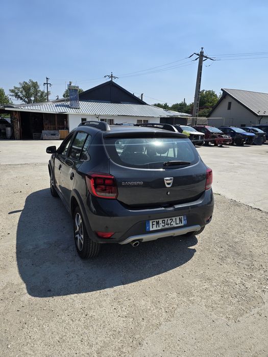 Dezmembrari Dacia Dezmembrez Sandero Stepway 2019 1.5 blue dci