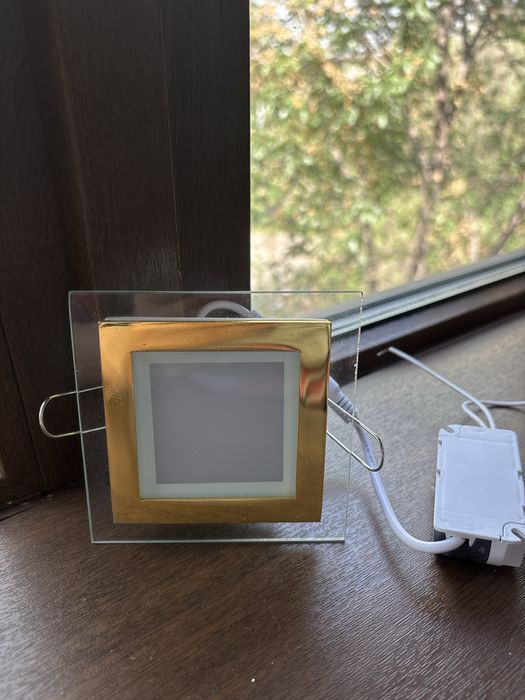 Продам споты стильные