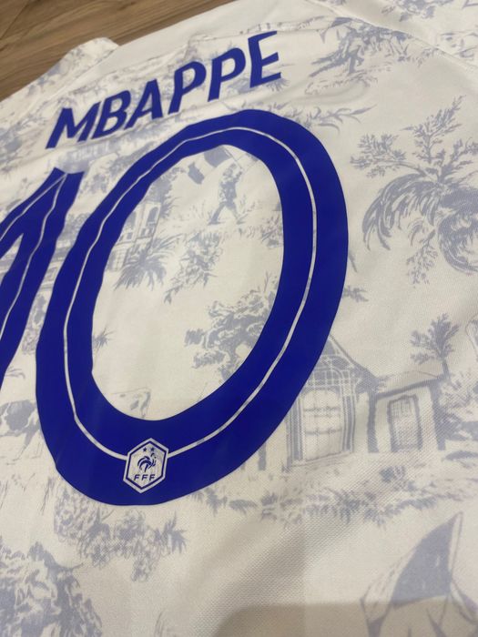 Франция 2022/23 гостовска фланелка Mbappé размер S
