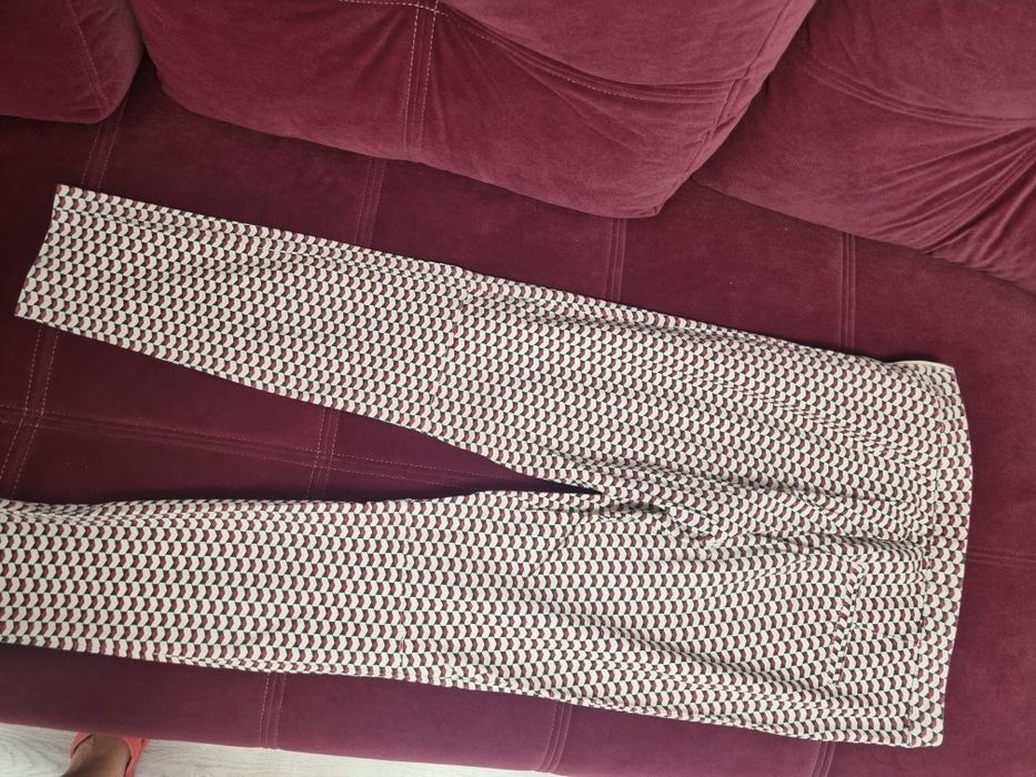 Vand pantaloni dama H&M marime 40