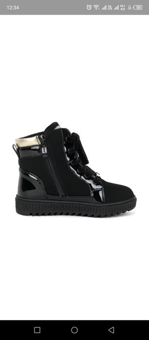 Продам ботинки на девочку демисезонные