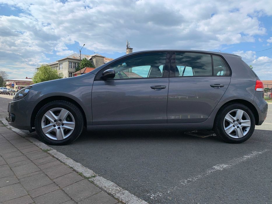 Vanzare Privata Volkswagen Golf 6 EURO 5 Frumos Bine Optionat 1.6 MPI 102 cp BSE Poze!