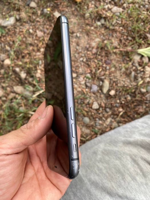 iPhone 11 срочна продаю