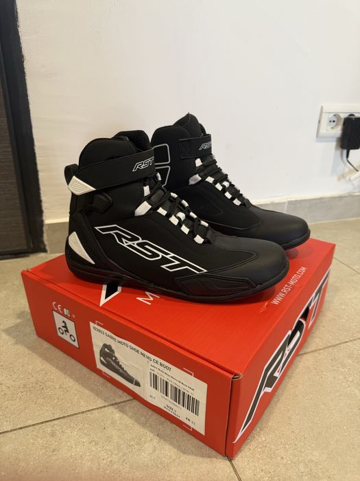 Ghete moto RST 43
