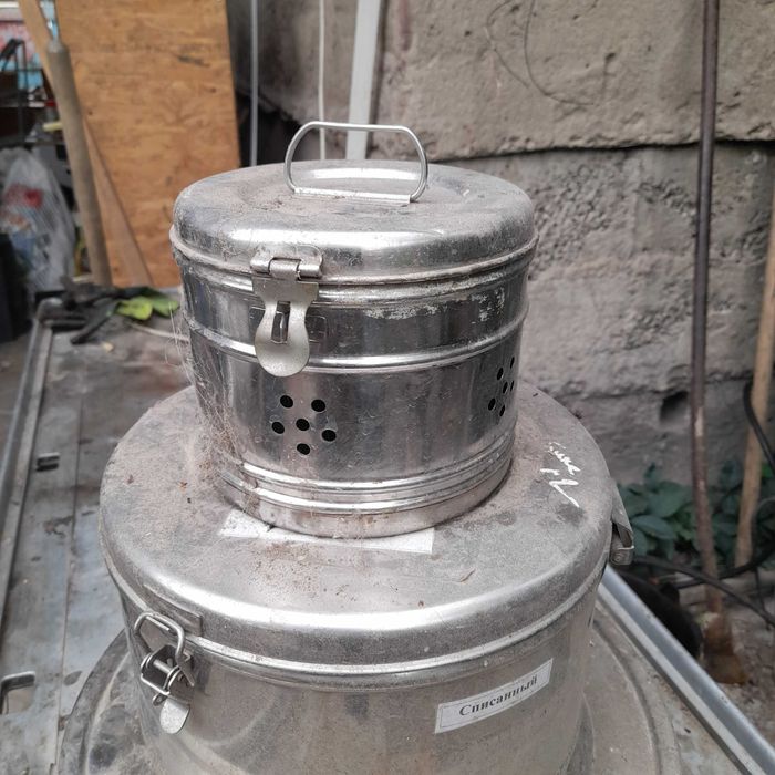 Продам Медецинские емкости