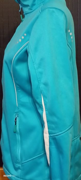 Hanorac mărimea M , turcoaz