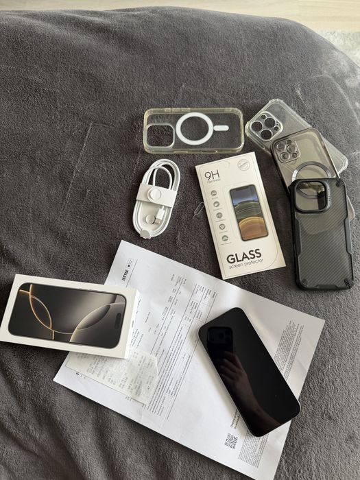 iPhone 16 Pro 128 gb natural titanium stare impecabila 10/10 baterie 90%