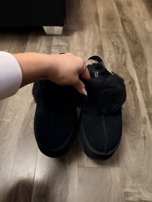 Vand papuci Ugg masura 38 originali