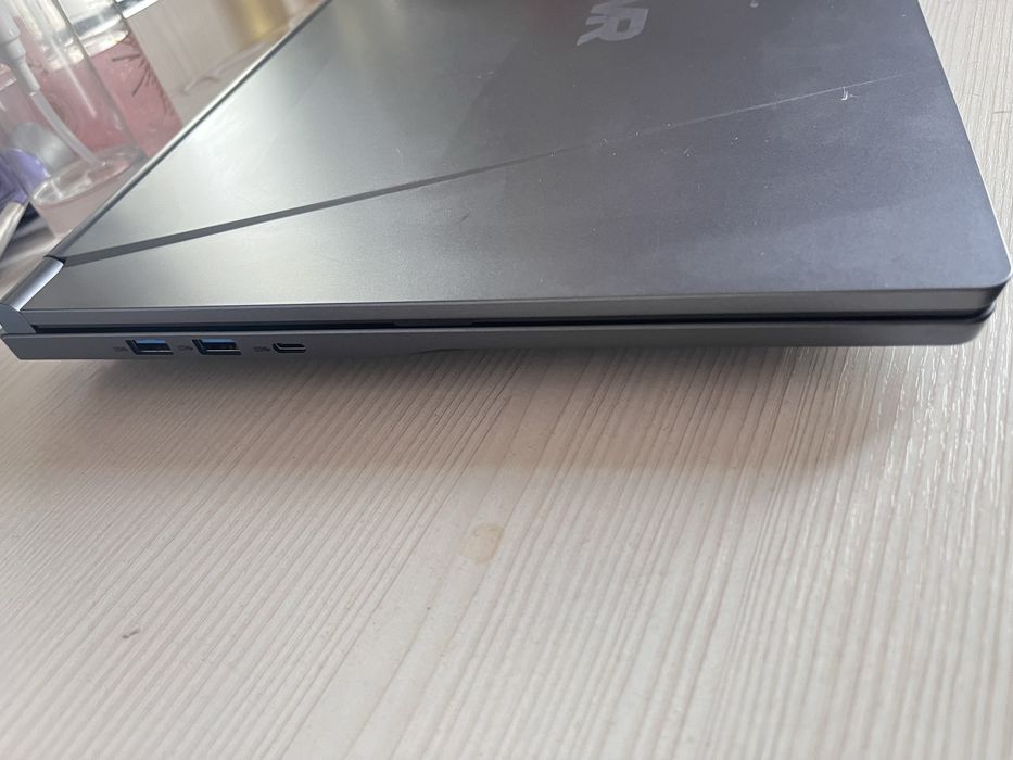 Продам ноутбук игровой