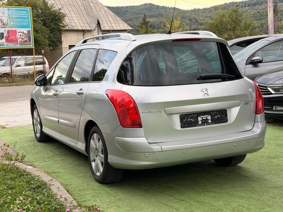 PEUGEOT 308 SW   si in rate