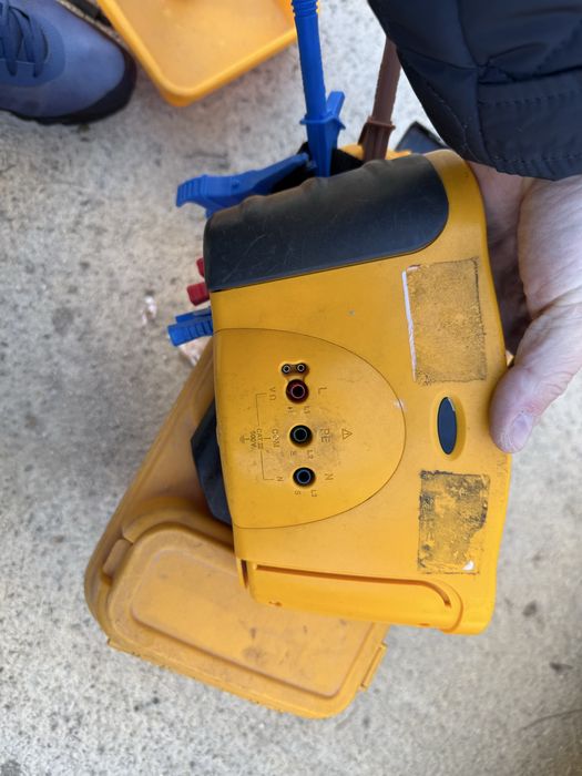 мултифункционален тестер Fluke 1652