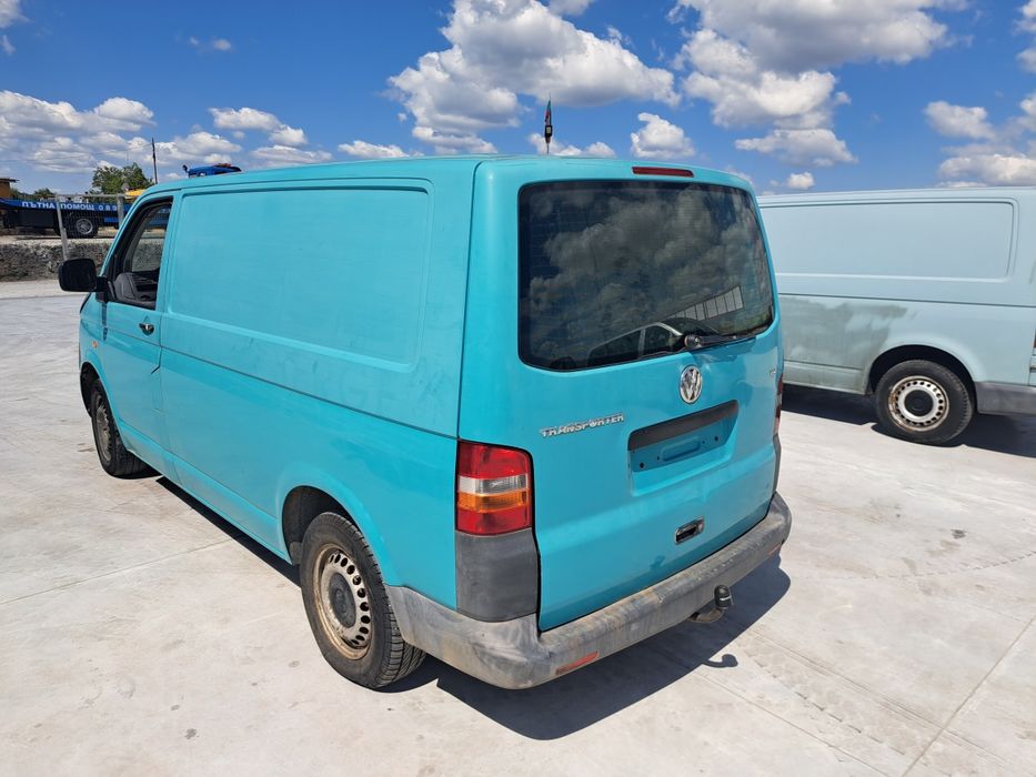Фолксваген Транспортер Т5 1.9ТДИ VW Transporter T5 1.9TDI НА ЧАСТИ