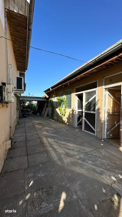 Casă spațioasă cu grădină, piscină și potențial venit din închiriere