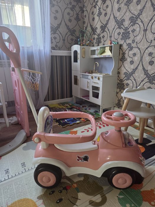 Детская машинка для девочек