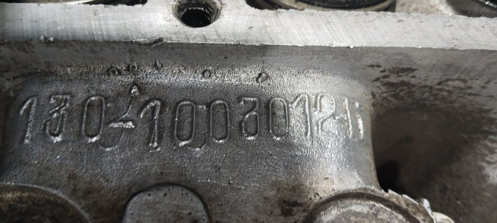 Продам на ЗИЛ 130 головки