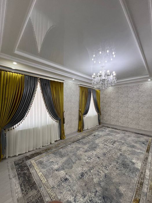 Samarqand shahar, Rudakiy koʻchasi, Uzgazoil toʻgʻrisida uy sotiladi.