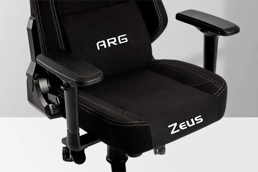 Прдам игровое кресло ARG