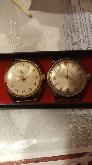 Часы наручные мужские продам